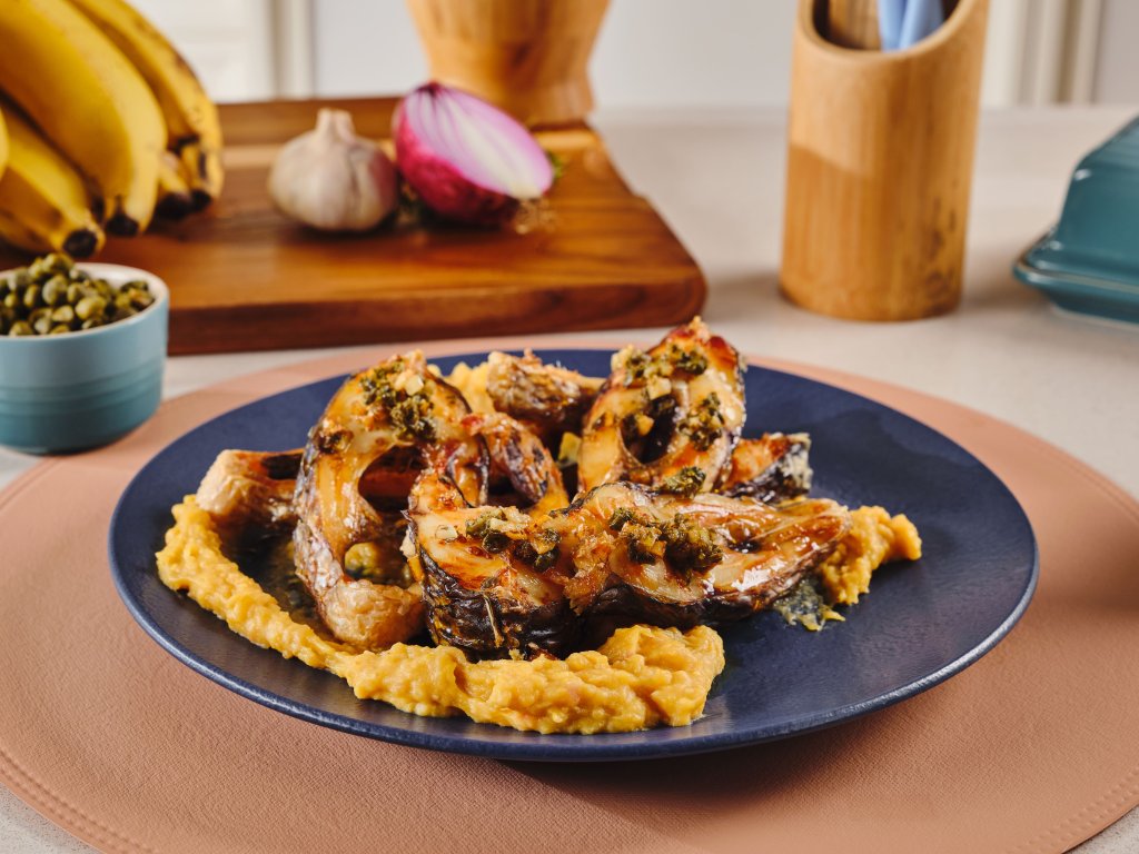Receita de Posta de Tilápia na Airfryer com Purê de Banana-da-terra 