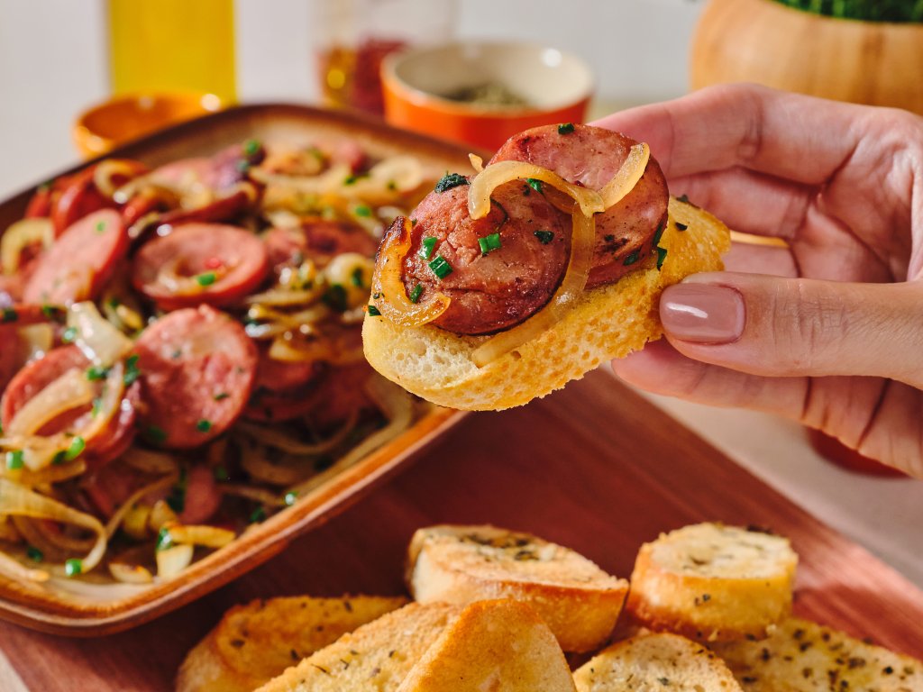  Receita de Calabresa de Buteco fácil e saborosa 