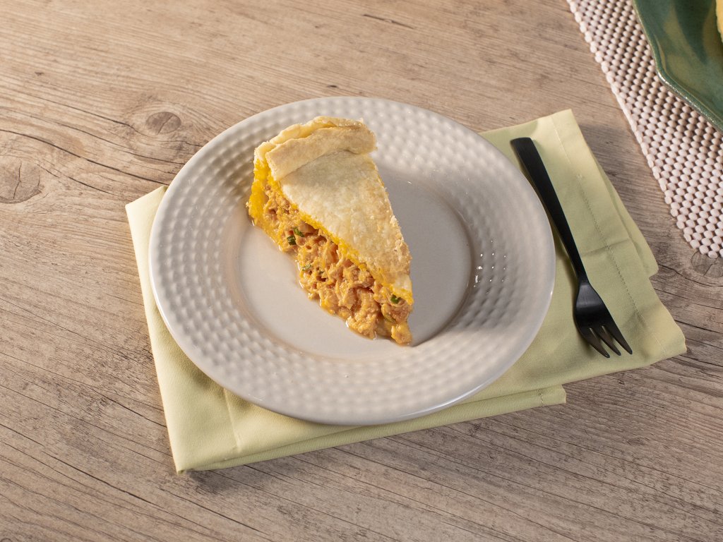 Empadão com Filé de Frango Desfiado 