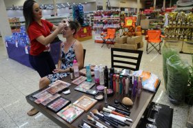 Copacol Supermercados traz ação especial para o Dia da Mulher