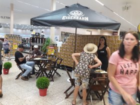 Copacol Supermercados promove Happy Hour para clientes em Cafelândia