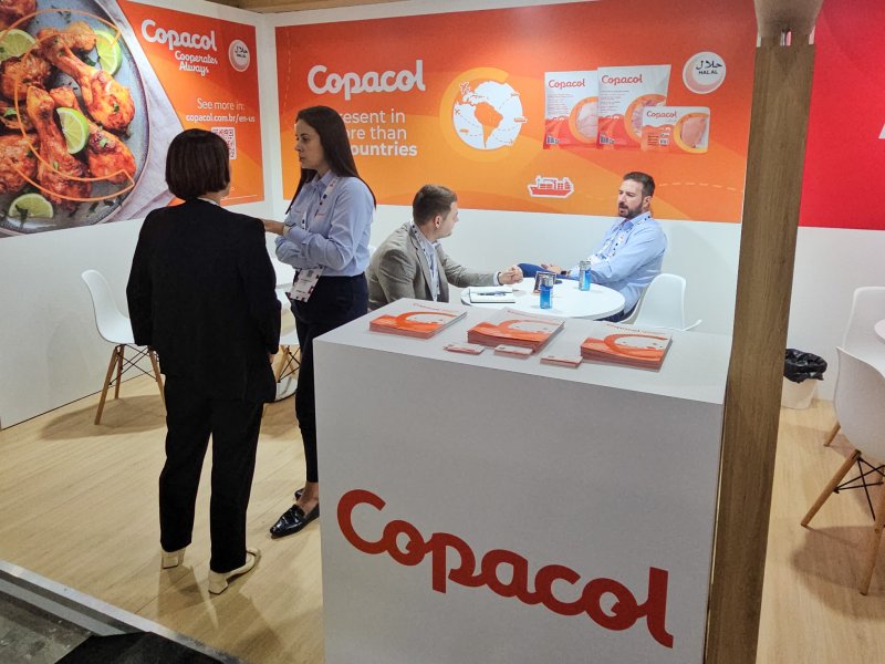 Copacol amplia presença internacional e participa de feira estratégica em Singapura
