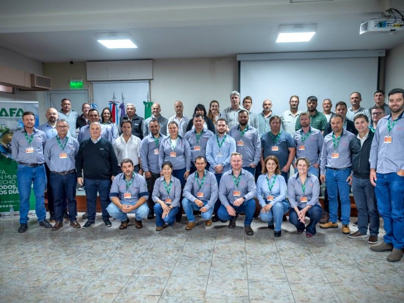 Cooperados realizam imersão em cooperativismo na Argentina