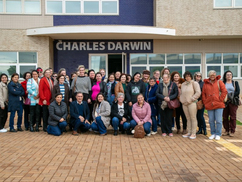 Mulheres dos 21 Grupos Femininos da Copacol visitam o Biopark em Toledo
