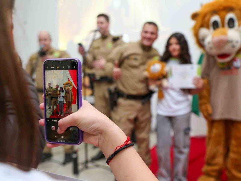 Crianças de Mariluz se formam no Proerd com apoio da Copacol