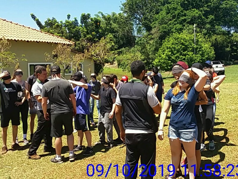 Jovens participam de treinamento vivencial em Campo Mourão