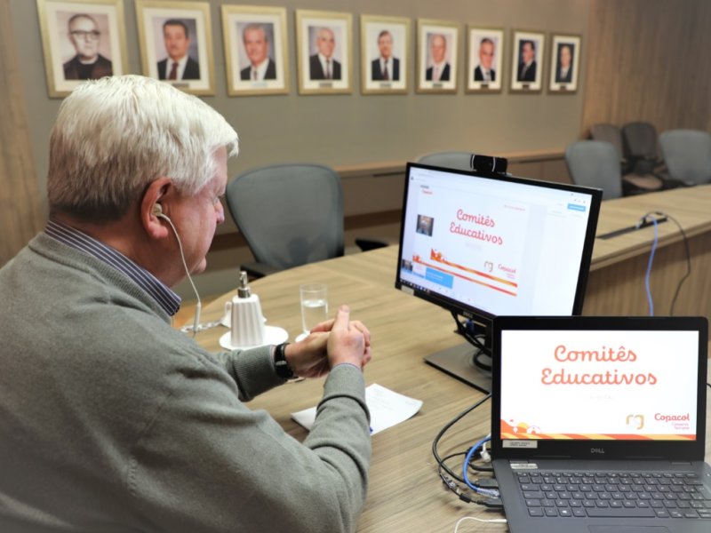 Balanço das atividades é apresentado aos Comitês Educativos