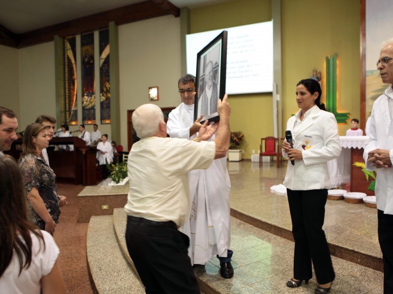 Missa celebra 100 anos do padre Luis Luise 