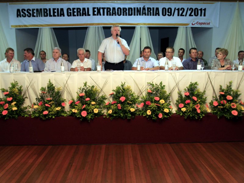 Copacol antecipa sobras e ainda paga complementação de preços 