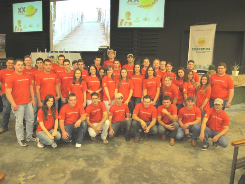 Jovens cooperativistas se reúnem no Jovemcoop