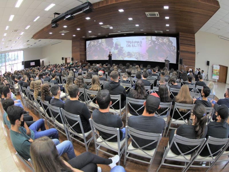 Tropa de Elite: Rodrigo Pimentel fala sobre liderança com jovens da Copacol