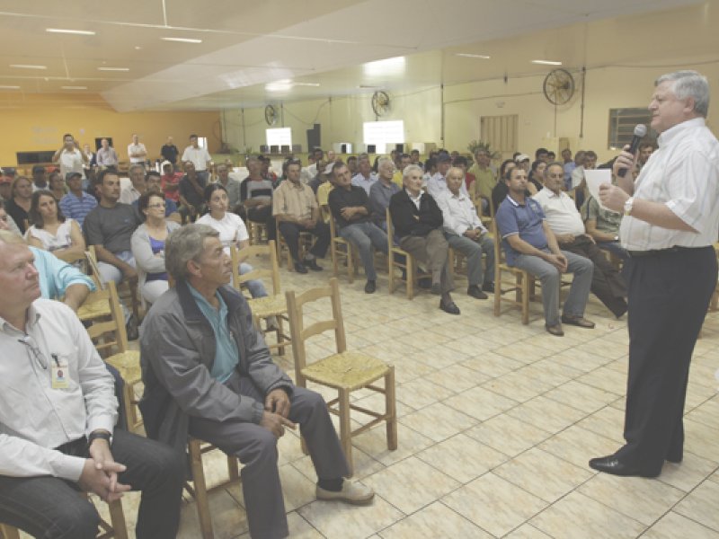 Copacol convida associados para reuniões de Avicultura 