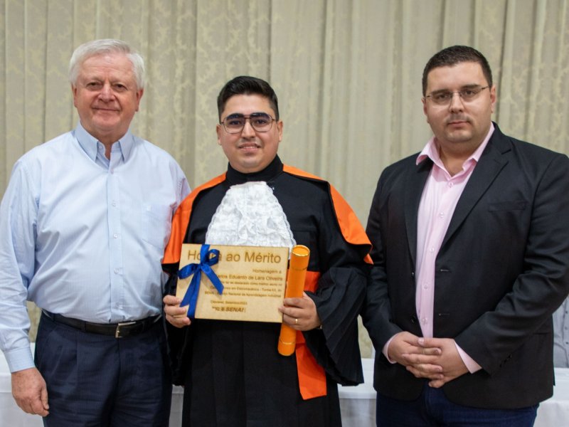 Colaboradores se formam em Eletromecânica em parceria Copacol e Fiep