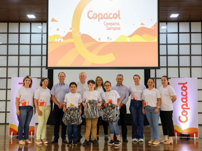 Copacol premia participantes do Projeto Escola no Campo