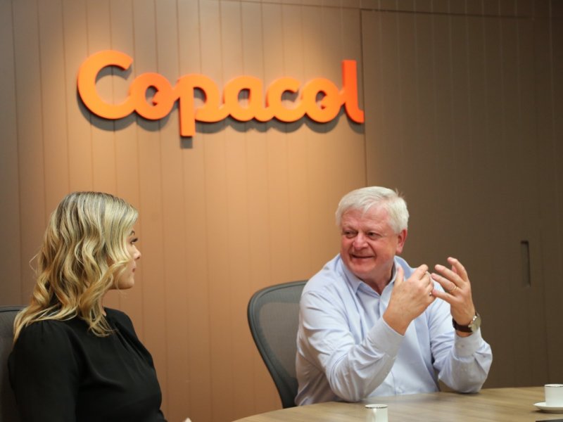 Deputada Aline Sleutjes visita a Copacol