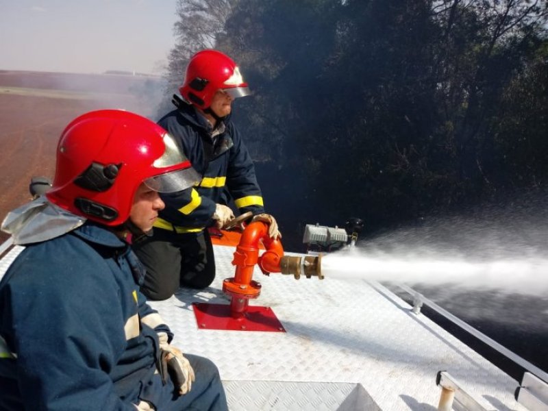 Brigada de Incêndio alerta população para evitar queimadas