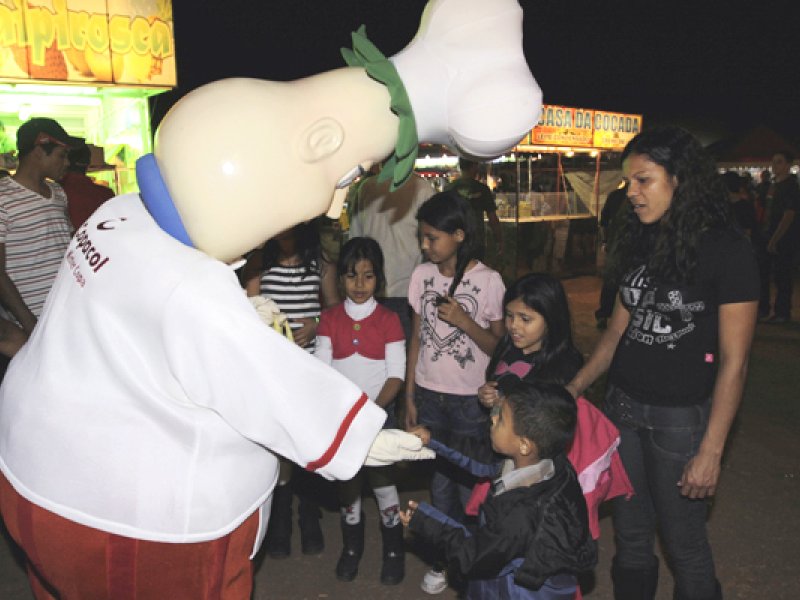 Mister Copa presente na Expo-Goio