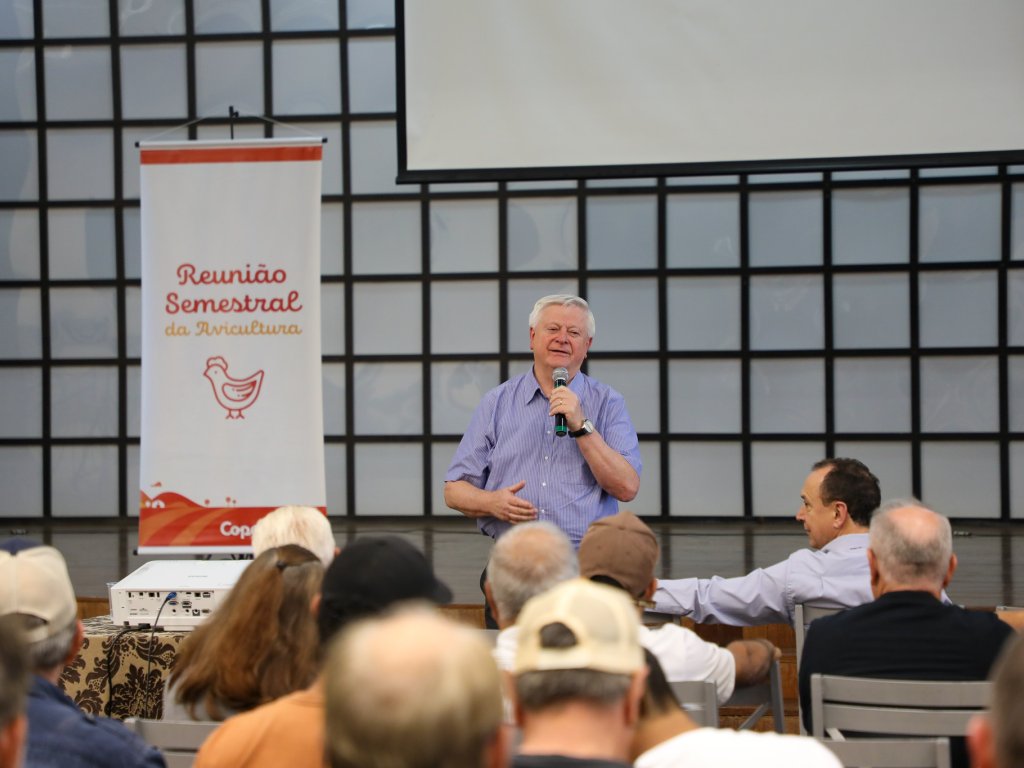 Reuniões Semestrais de Avicultura reforçam biosseguridade e planejamento no campo